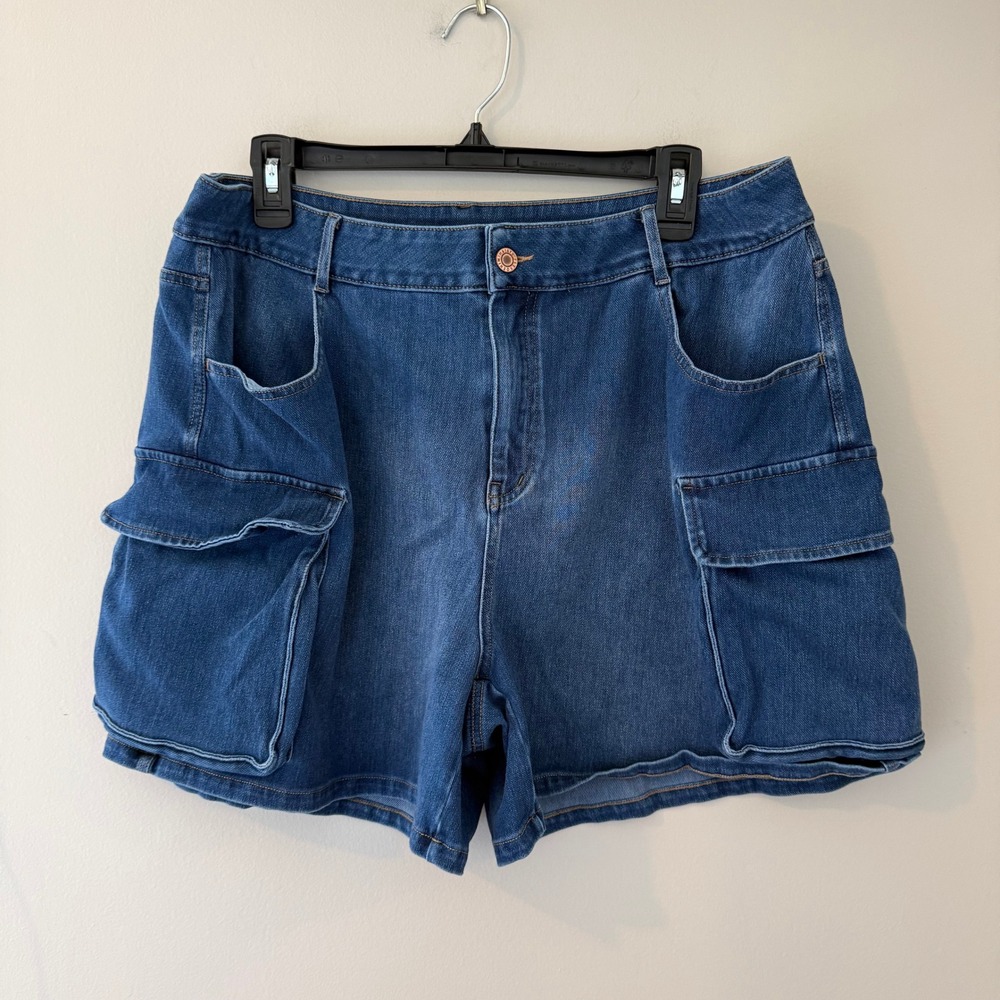 Halara Blue Denim Cargo Shorts High Waisted Multi Pocket Utility XL Regular
